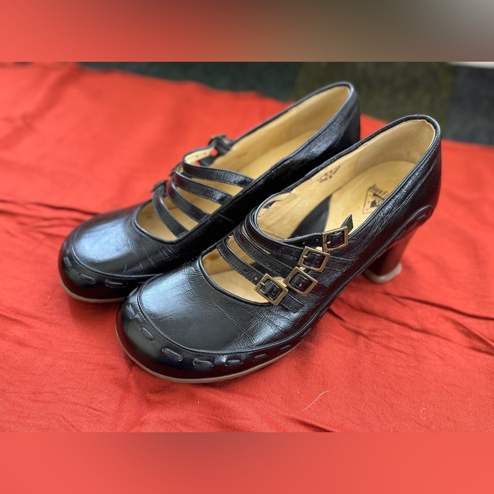 Fluevog Operetta Illeana Mary Janes 9.5